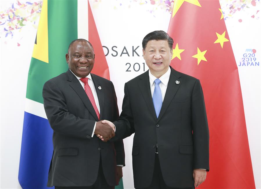 Xi promete aprofundar cooperação prática entre China e África do Sul