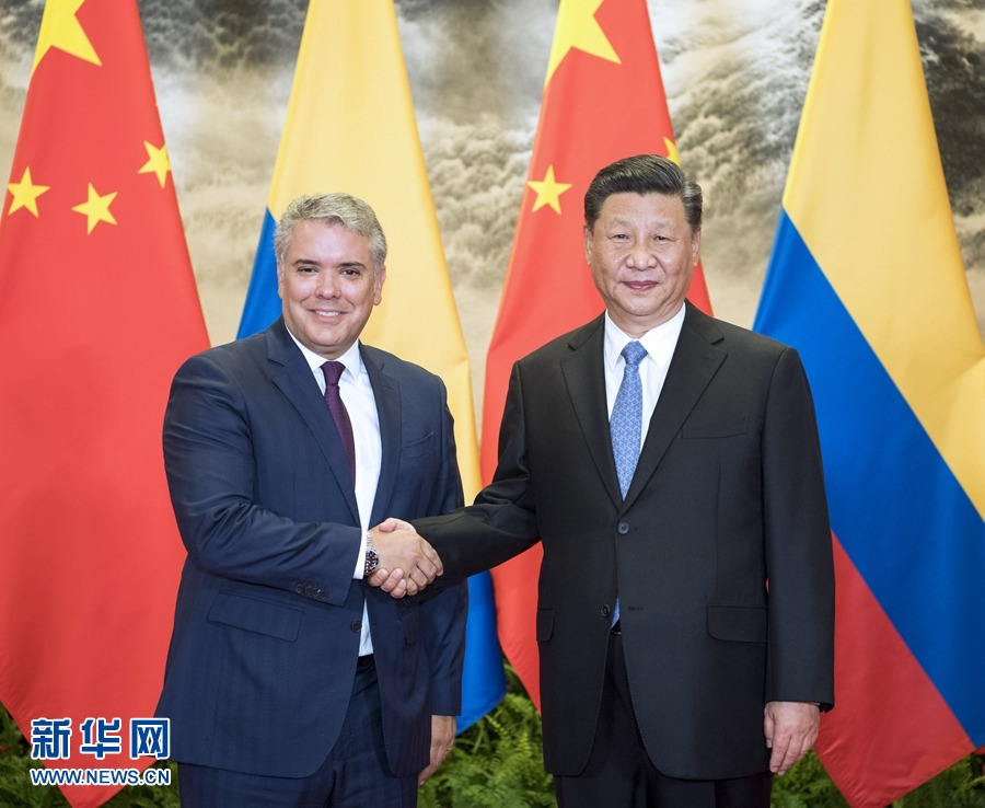 Xi Jinping e Iván Márquez comemoram 40 anos das relações China-Colômbia