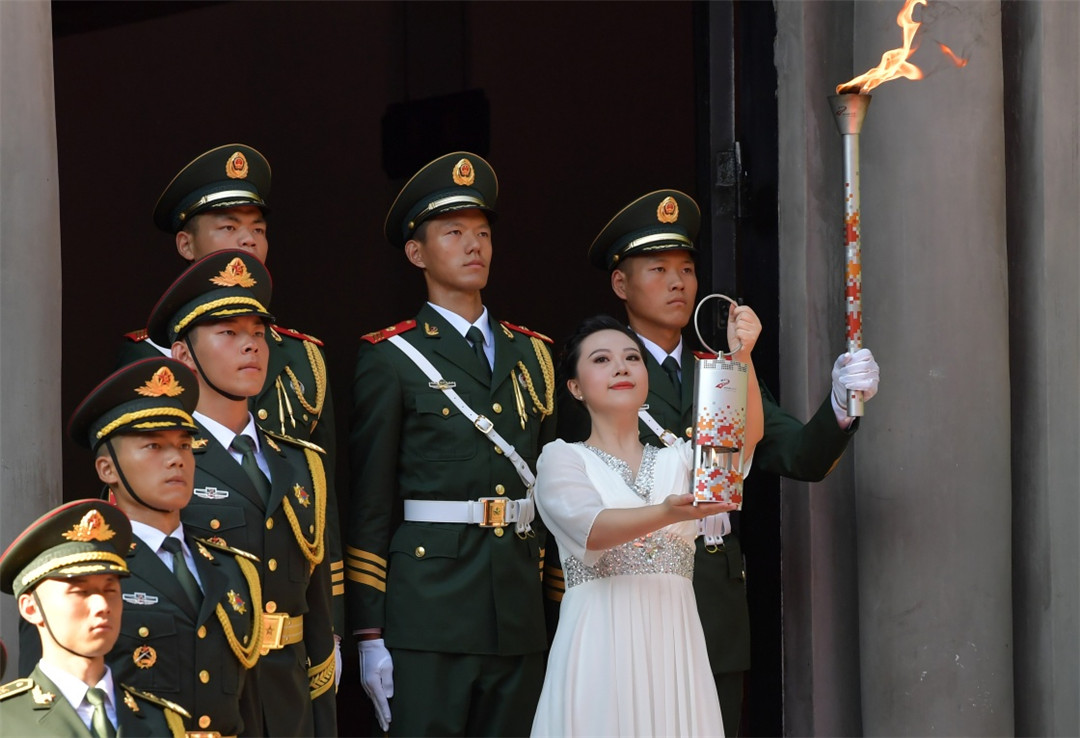 Tocha dos 7º Jogos Mundiais Militares parte de Nanchang