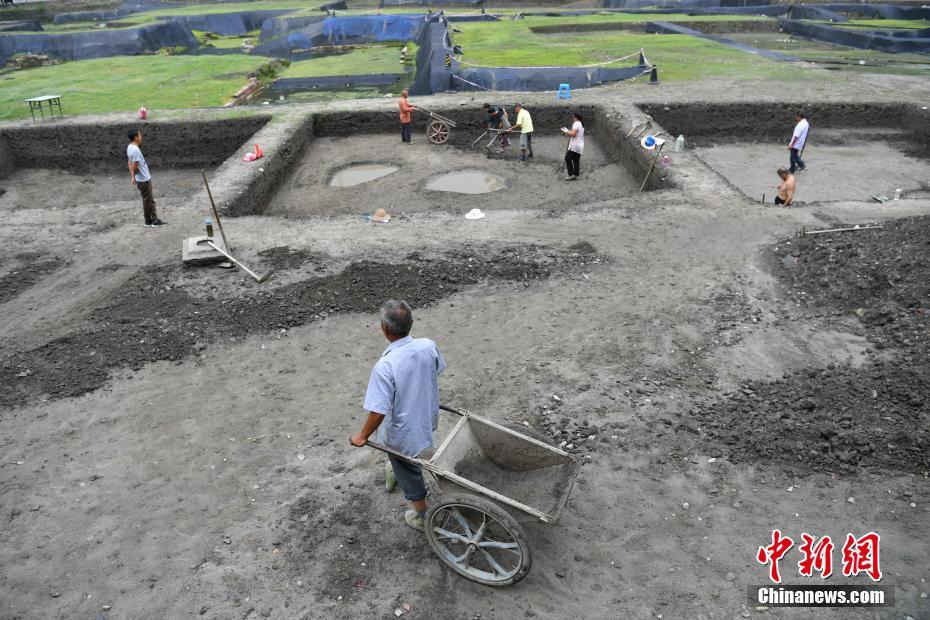 Galeria: descobertas arqueológicas no Centro de Esportes de Chengdu