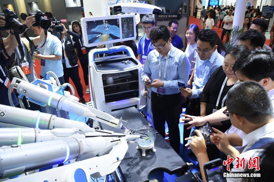 Conferência Mundial de Robótica 2019 tem lugar em Beijing