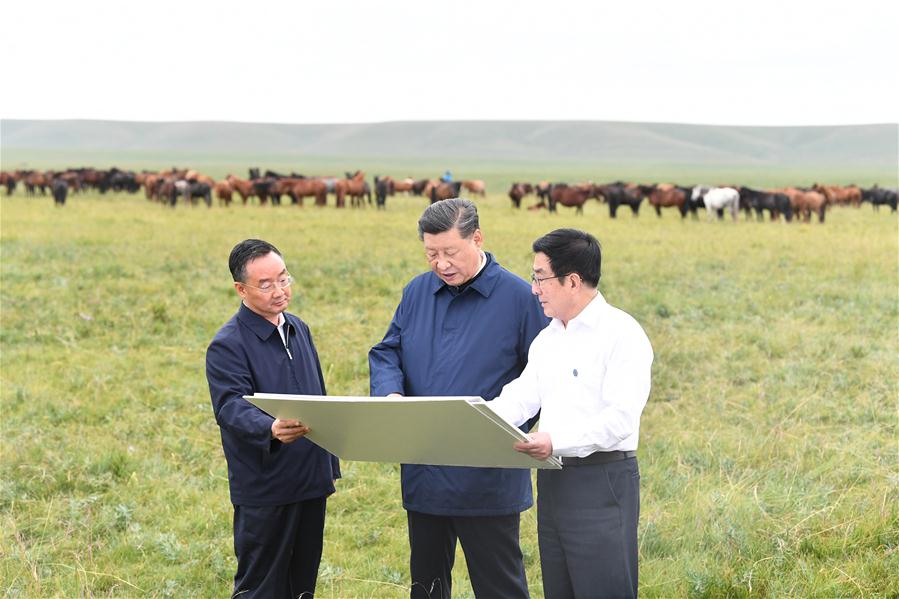 Xi faz visita de inspeção em Shandan, província de Gansu