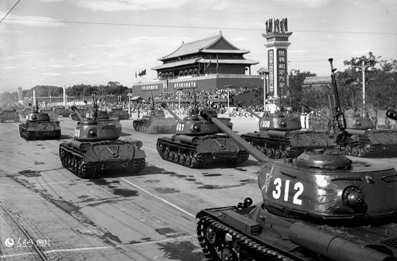 RPC: da cerimônia de fundação em 1949 ao desfile militar do Dia Nacional em 1959