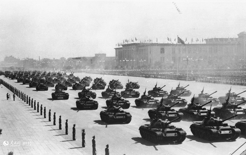 RPC: da cerimônia de fundação em 1949 ao desfile militar do Dia Nacional em 1959