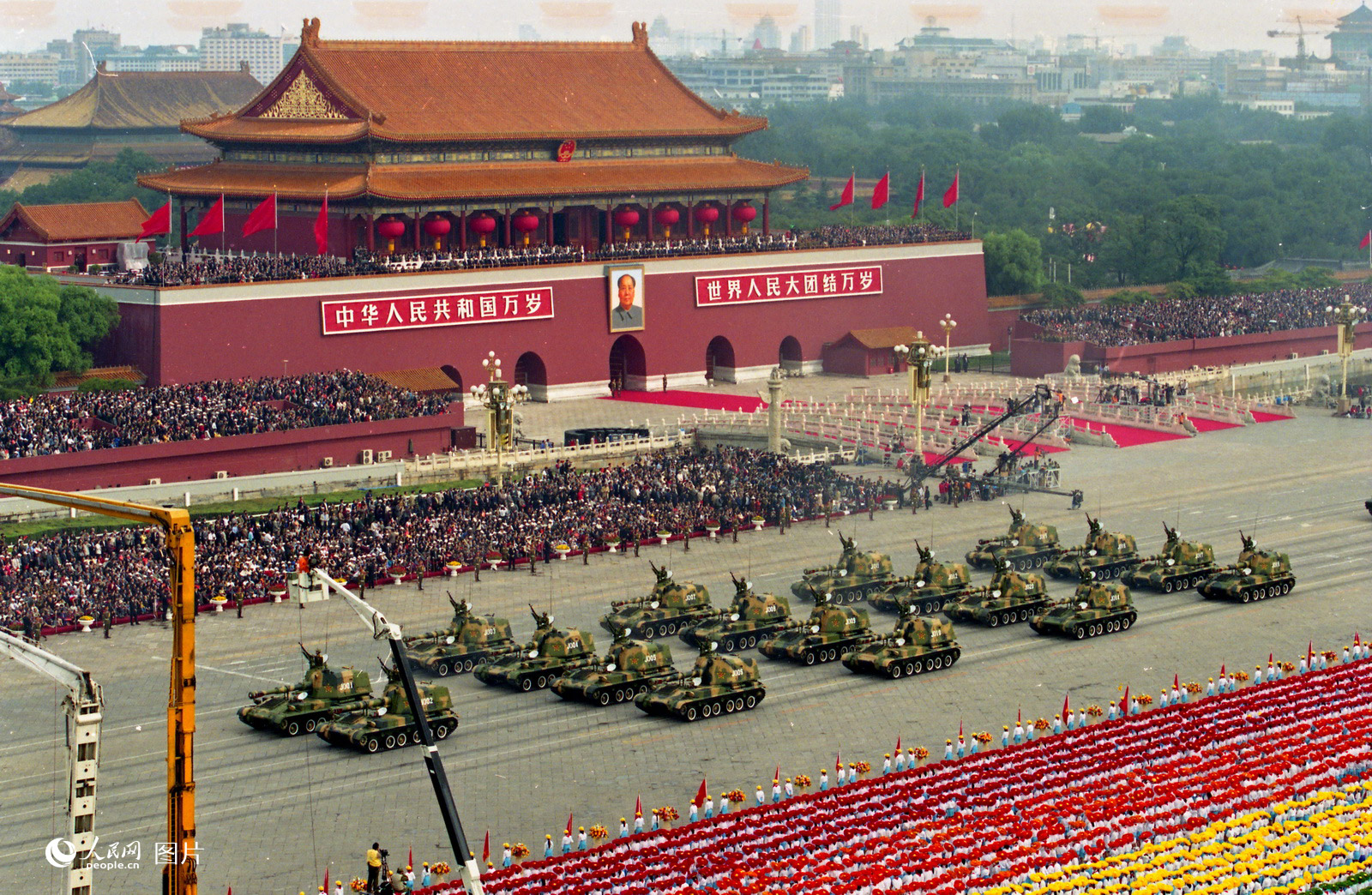 Galeria: parada militar celebrou 50º aniversário da fundação da Nova China (1999)