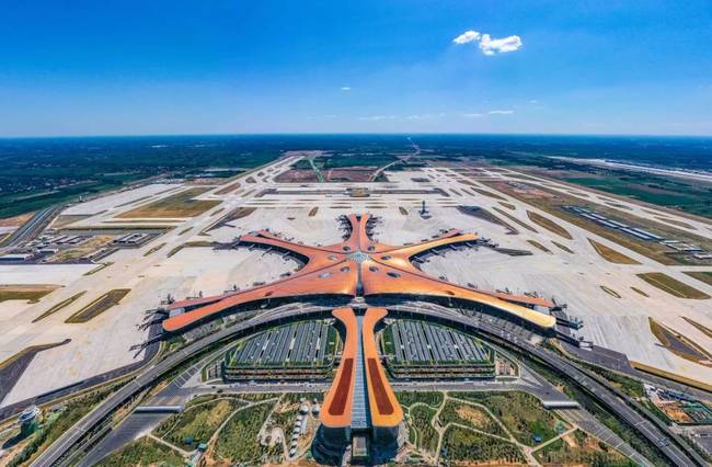 Novo aeroporto de Beijing é inaugurado