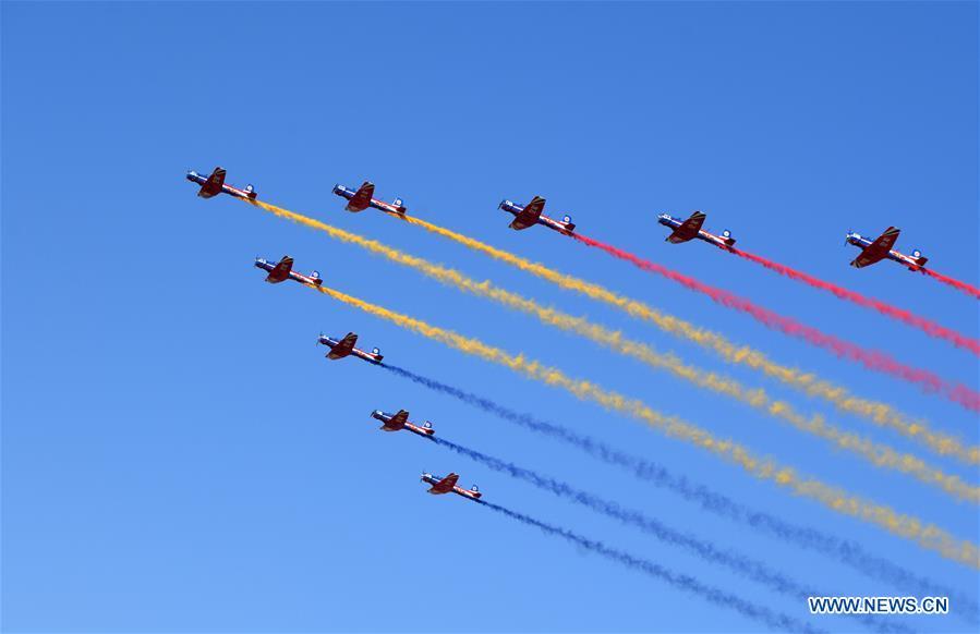 Força Aérea do ELP celebra 70º aniversário com atividade comemorativa