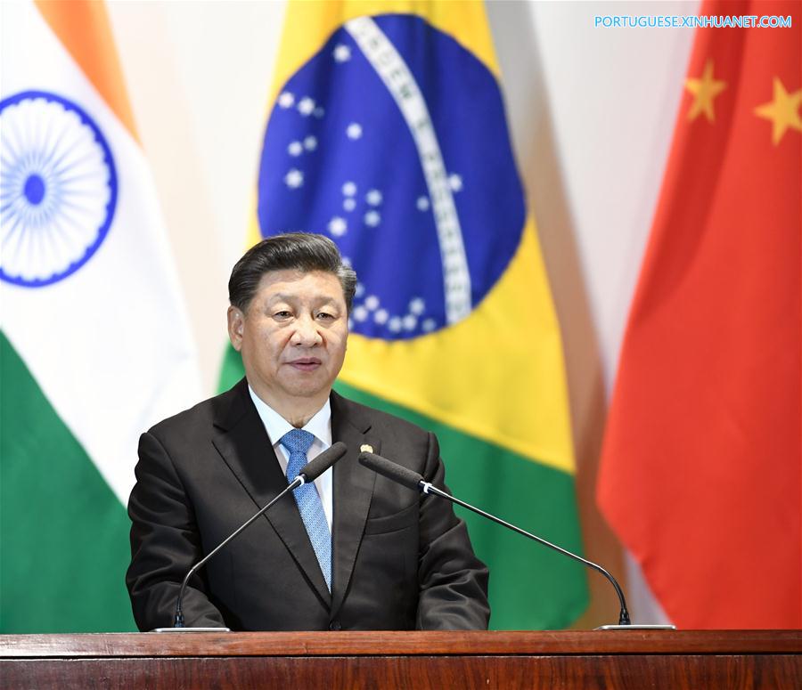 Xi pede que o Conselho Empresarial do BRICS e o Novo Banco de Desenvolvimento façam maiores contribuições