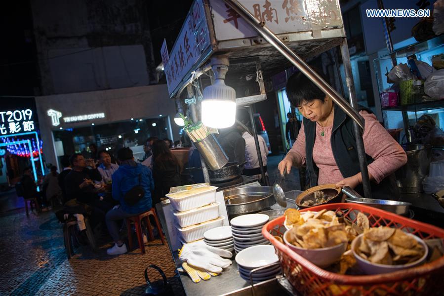 Variedade de snacks locais enriquece vida quotidiana em Macau