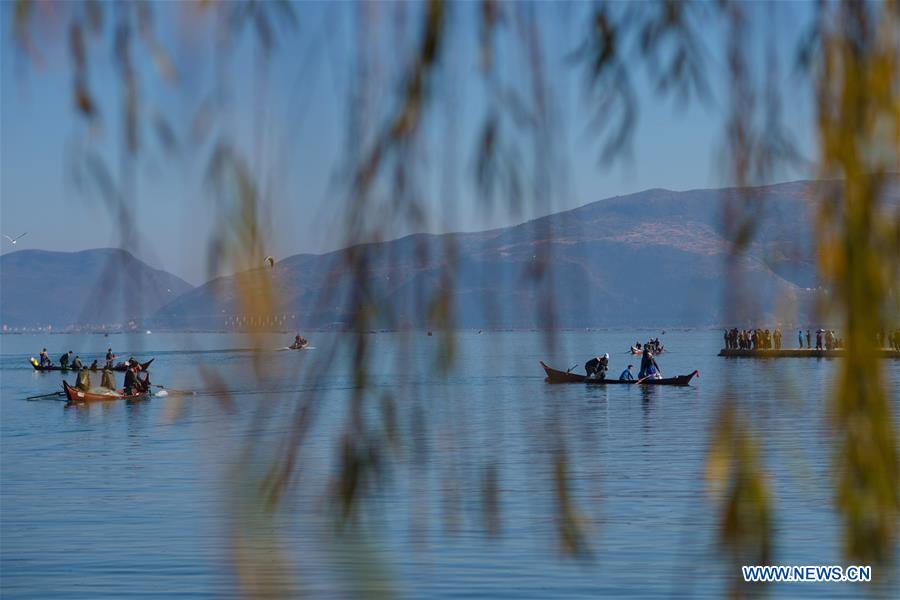 Yunnan: proibição de pesca suspensa temporariamente no lago Xingyun