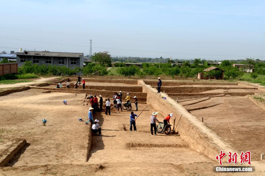 Novos guerreiros de terracota descobertos no mausoléu do primeiro imperador da China