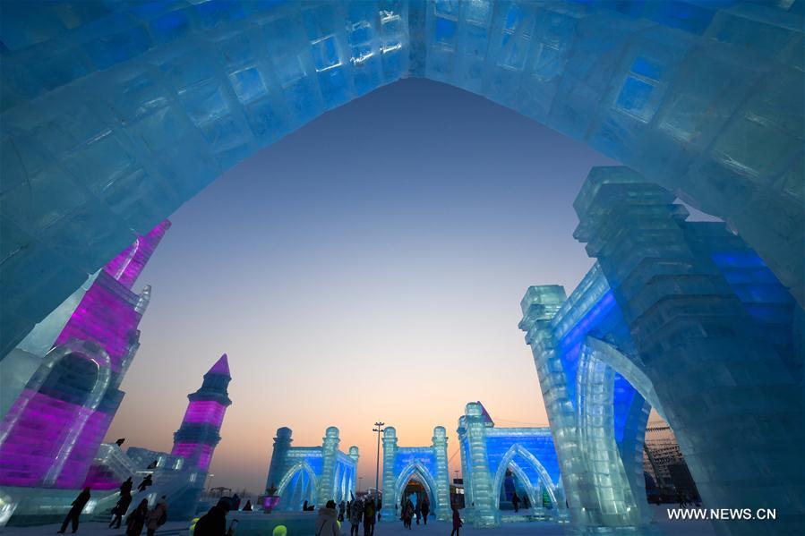 Festival anual de Gelo e Neve abre em Harbin