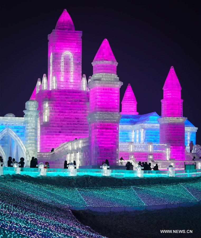 Festival anual de Gelo e Neve abre em Harbin