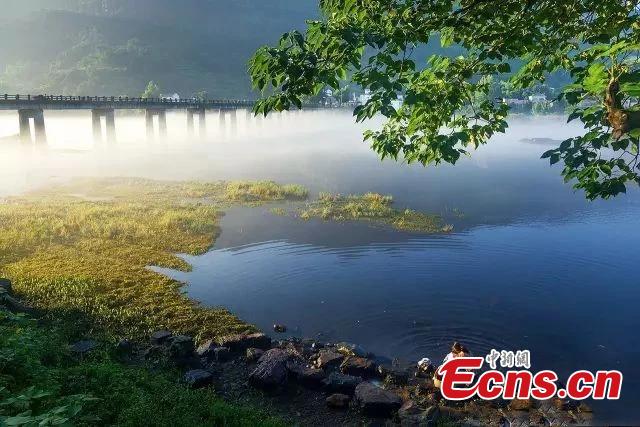 Galeria: Paisagem de Taohuatan na província de Anhui