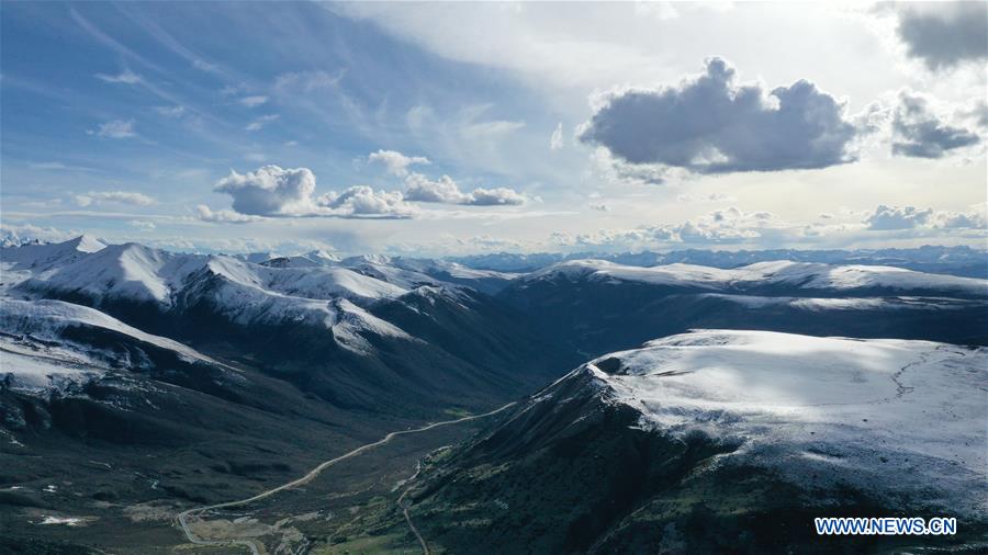 Galeria: rodovia Sichuan-Tibete e beleza de suas paisagens