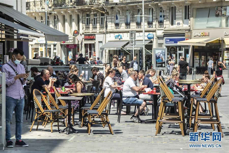 França entra no segundo estágio de suspensão da proibição 