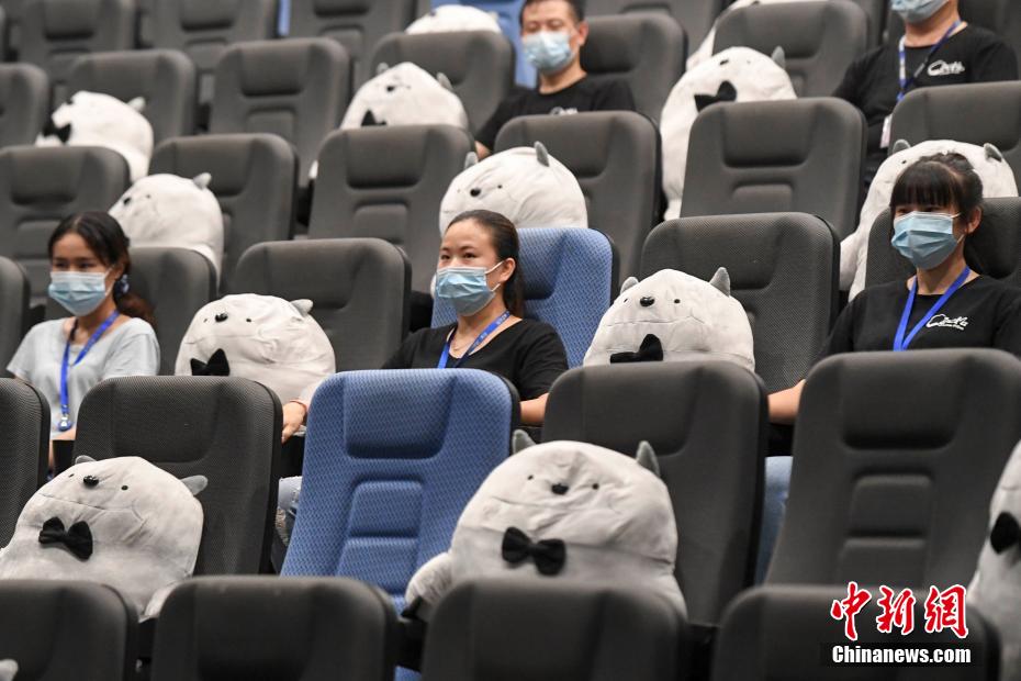 China prepara reabertura de cinemas