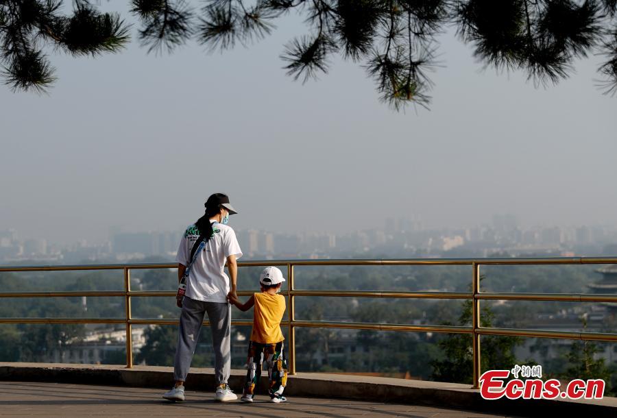 Beijing: parques registram maior afluência de visitantes com a diminuição do nível de emergência 