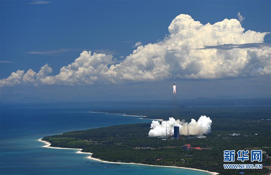 China lança sonda Tianwen 1 para Marte

