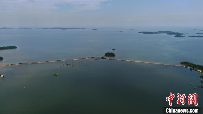 Aldeia em Jiangxi sofre inundações 