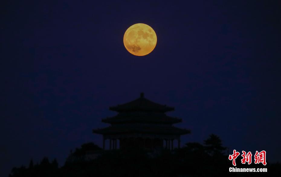 Lua cheia aparece em 14 de junho do ano lunar