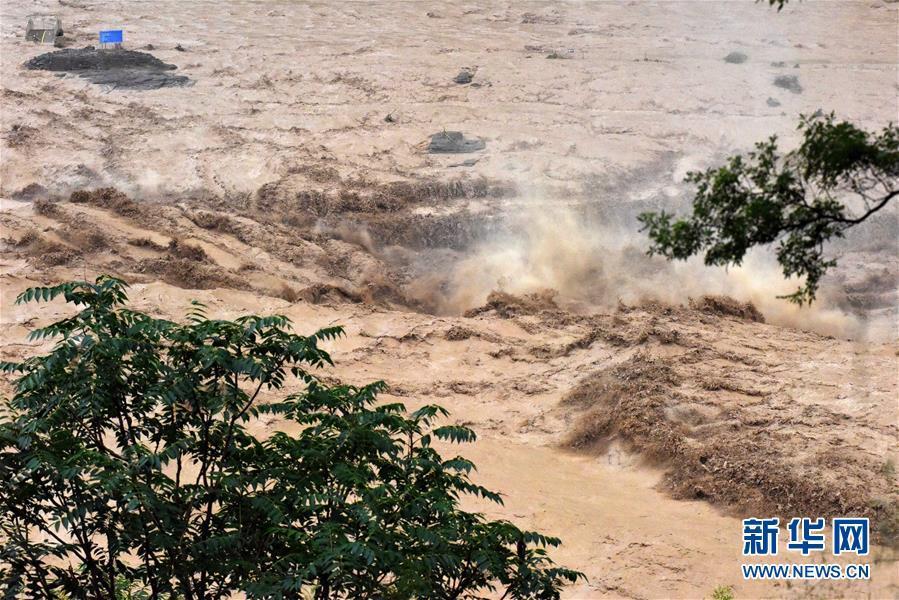 China fecha temporariamente catarata de Hukou no rio Amarelo

