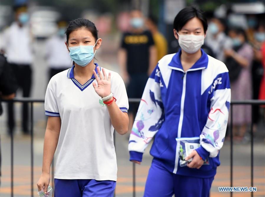 Beijing anuncia reabertura de escolas