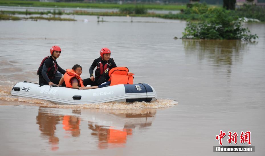 Sichuan: Inudações atingem Meishan