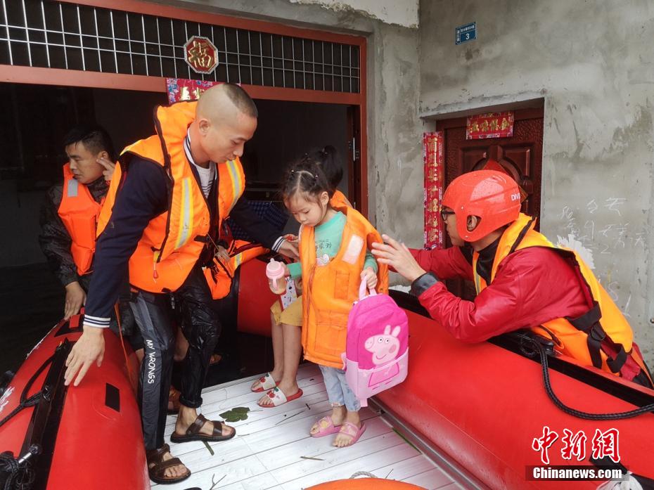 Chengdu lança resposta de emergência de controle de inundação de nível Ⅳ, milhares de pessoas são transferidas