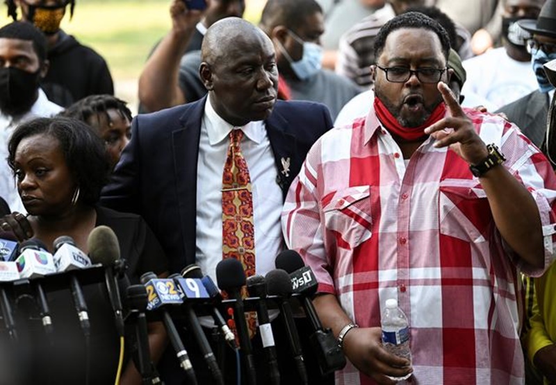 Família de homem negro baleado em Wisconsin nos EUA abrirá processo civil contra departamento de polícia