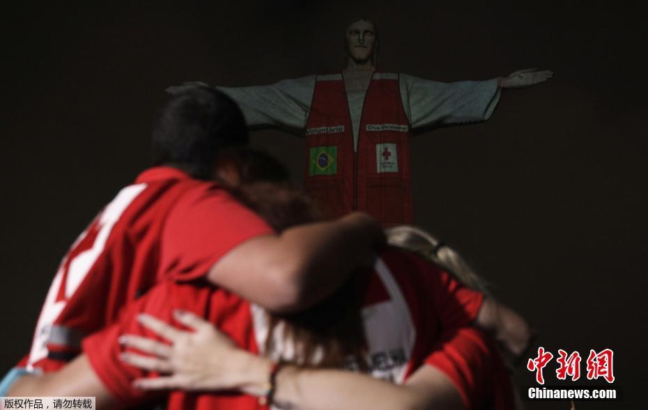 Cristo Redentor veste 