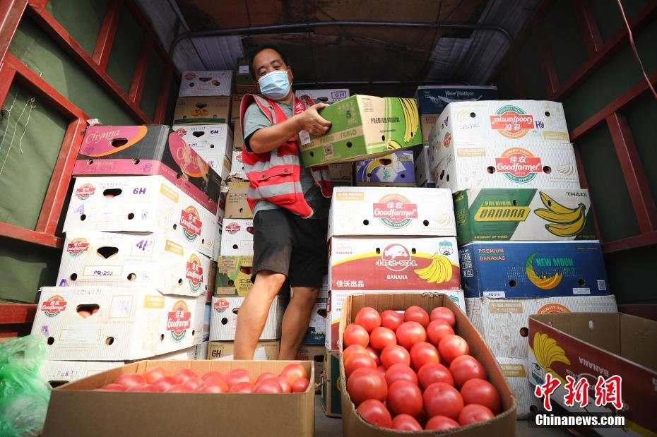 Mercado de Xinfadi de Beijing retoma totalmente 