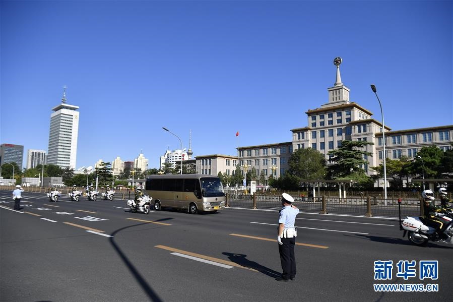 China homenageia individualidades na luta contra a Covid-19

