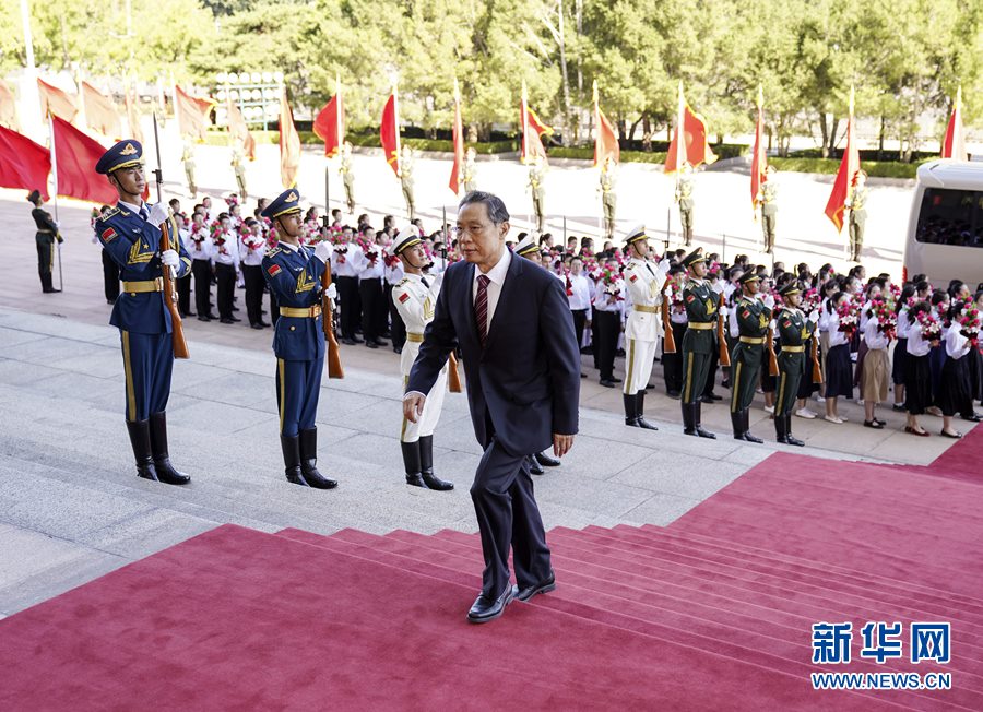 China homenageia individualidades na luta contra a Covid-19

