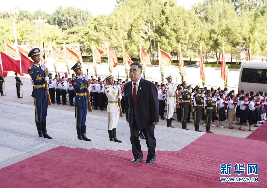 China homenageia individualidades na luta contra a Covid-19

