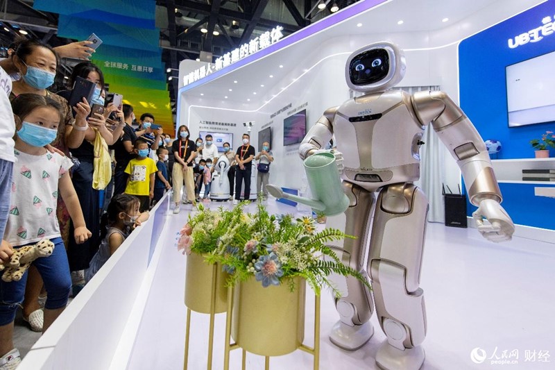 CIFTIS:  visitantes interagem com novas tecnologias em exposição