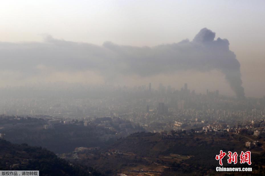 Incêndio aconteceu no porto de Beirute após grande explosão