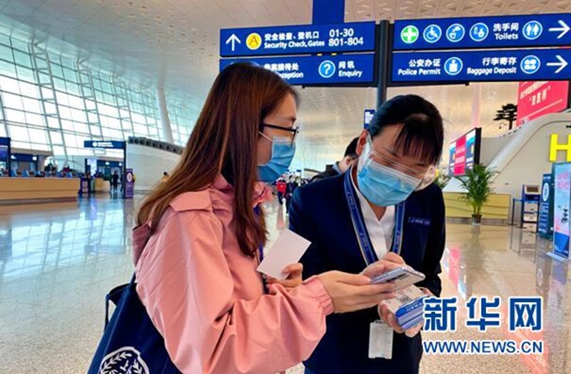 Voos domésticos e número de passageiros no aeroporto de Wuhan retornam aos níveis pré-epidêmicos