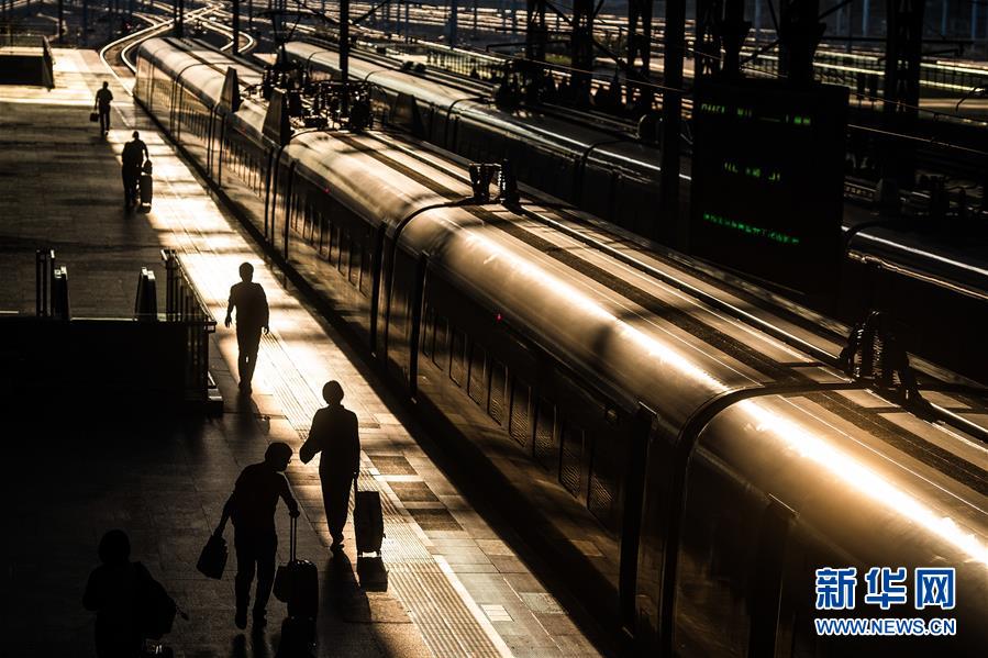 Wuhan：Estação Ferroviária de Hankou estréia pico no retorno de passageiros