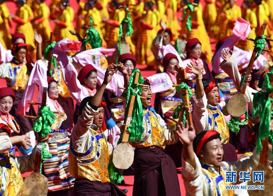 Tibete：celebração do 70º aniversário da libertação de Changdu é realizada