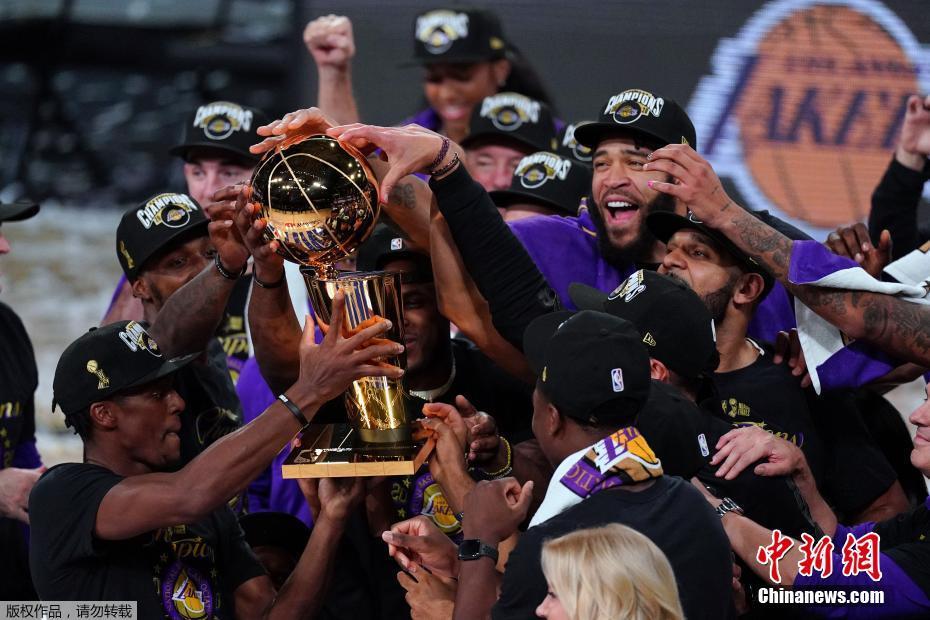 Los Angeles Lakers voltam sagrar-se campeões da NBA após dez anos