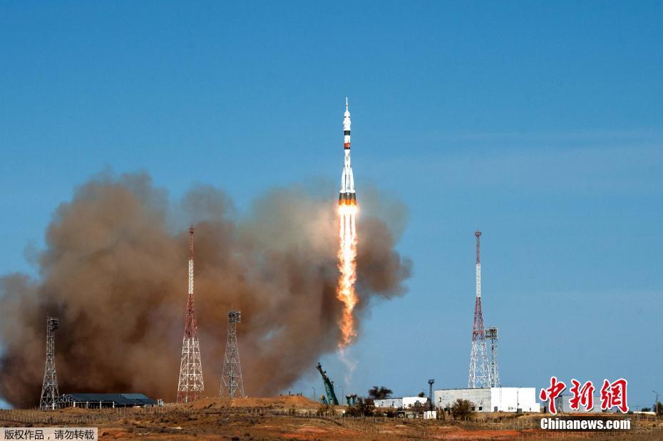 Nave russa tripulada chegou à Estação Espacial Internacional em apenas 3 horas