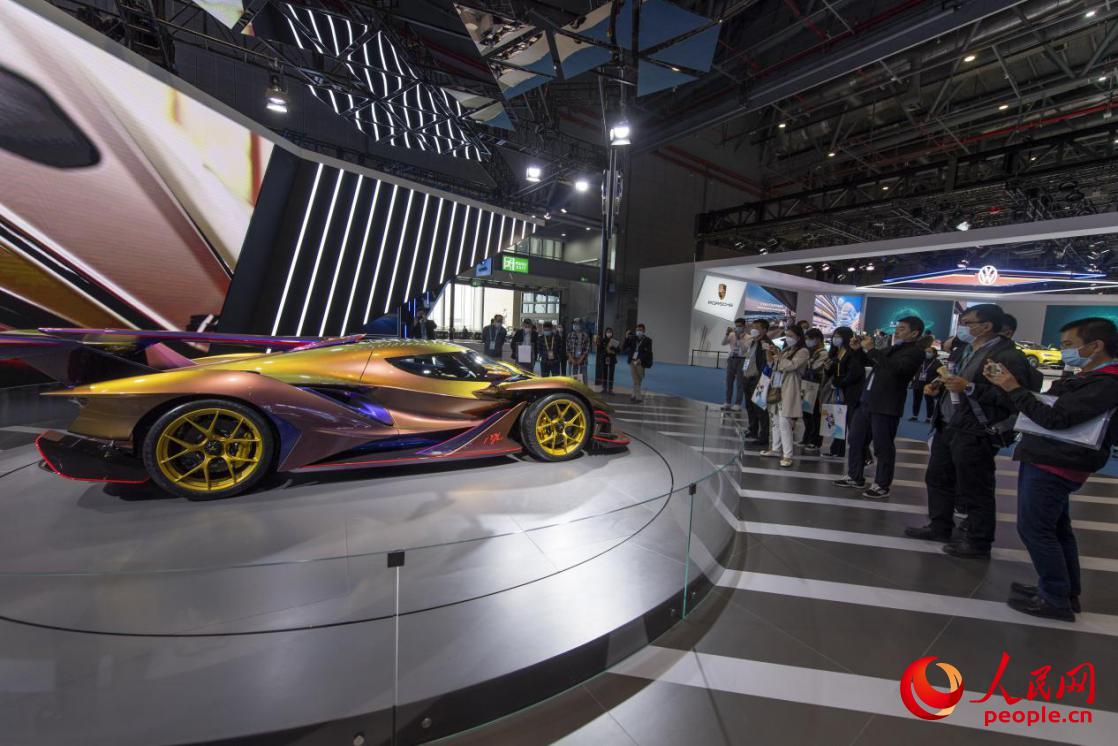 CIIE: novos produtos na área de exposição automóvel 