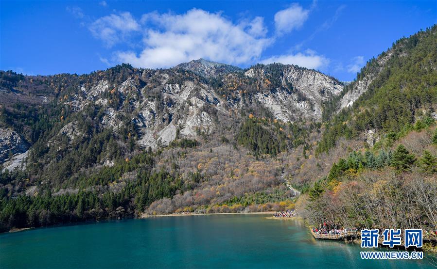 Reconstrução pós-desastre de Jiuzhaigou praticamente concluída