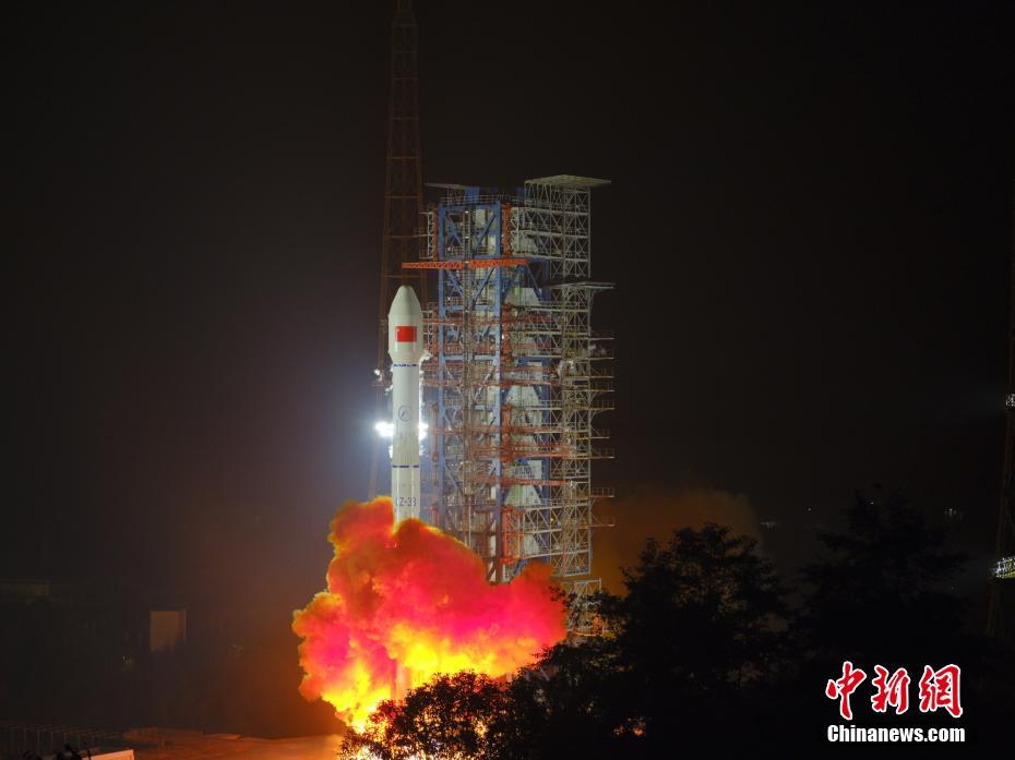 China lança com sucesso segundo satélite Tiantong-1