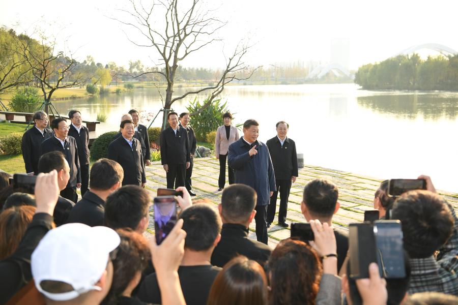 Xi inspeciona cidade de Yangzhou no leste da China