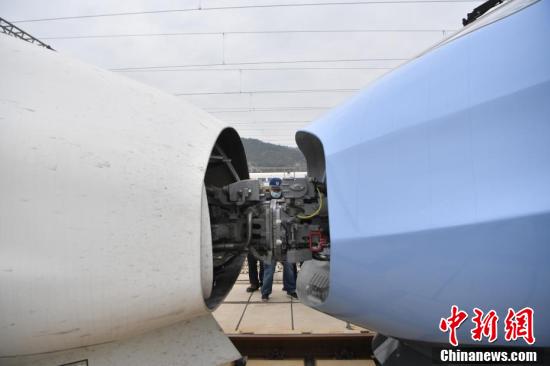 Novo modelo de trem-bala Fuxing circulará em breve em Yunnan