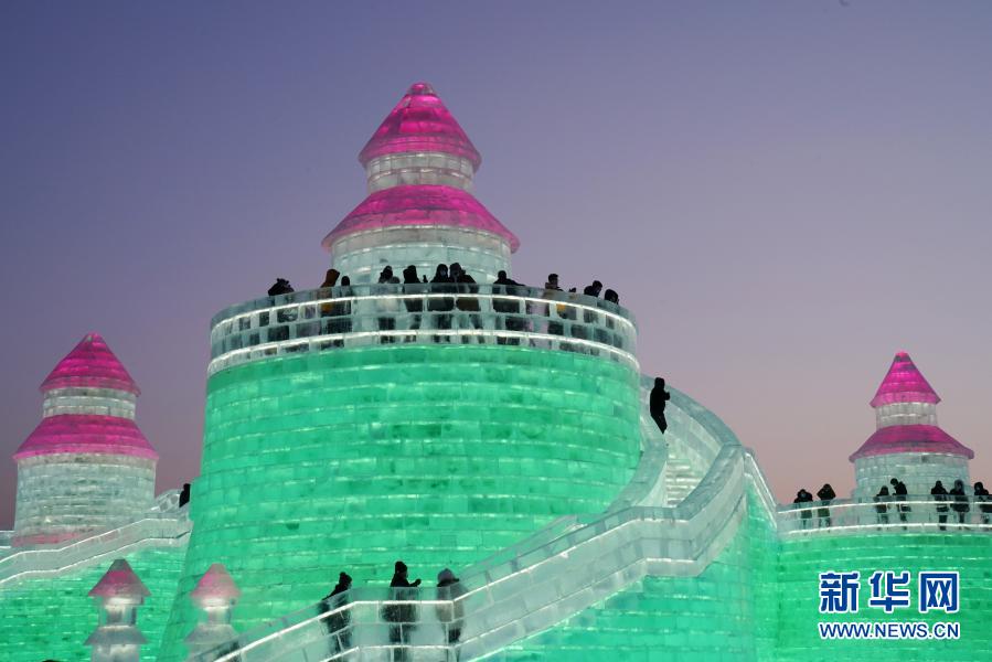 Galeria: Mundo de Gelo e Neve em Harbin abre para visitação