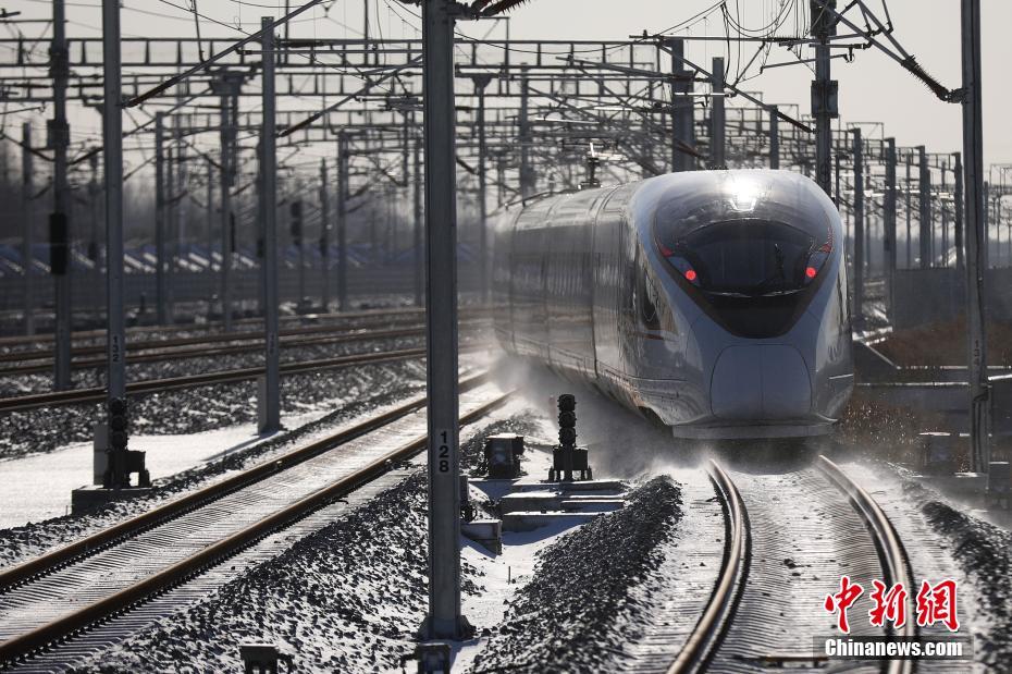 Galeria: ferrovia costeira de alta velocidade da China é inaugurada