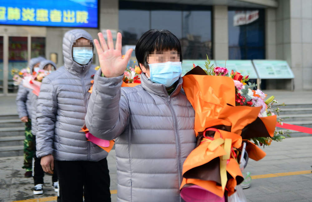 Doze pacientes da Covid-19 recebem alta em Hebei da China